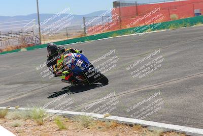 media/Jun-05-2022-WERA (Sun) [[64b01df28d]]/Race 10 and 12 HW twins superbike Formula 2/